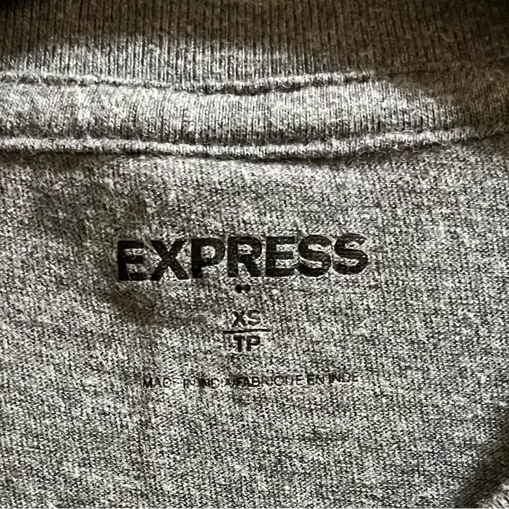 Express Men’s T-Shirt - Size XS - Color Grey - Picture 3 of 5